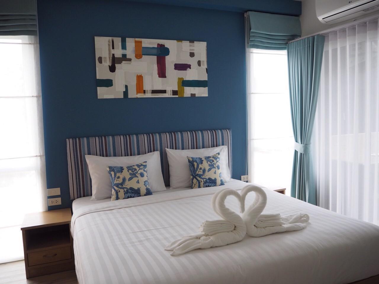 Shyne Place Hotel Phuket Екстериор снимка